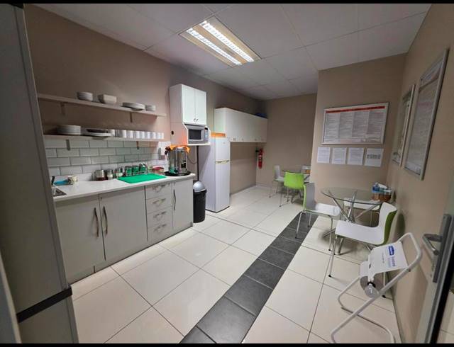 OFFICE PROPERTY TO RENT IN MENLYN